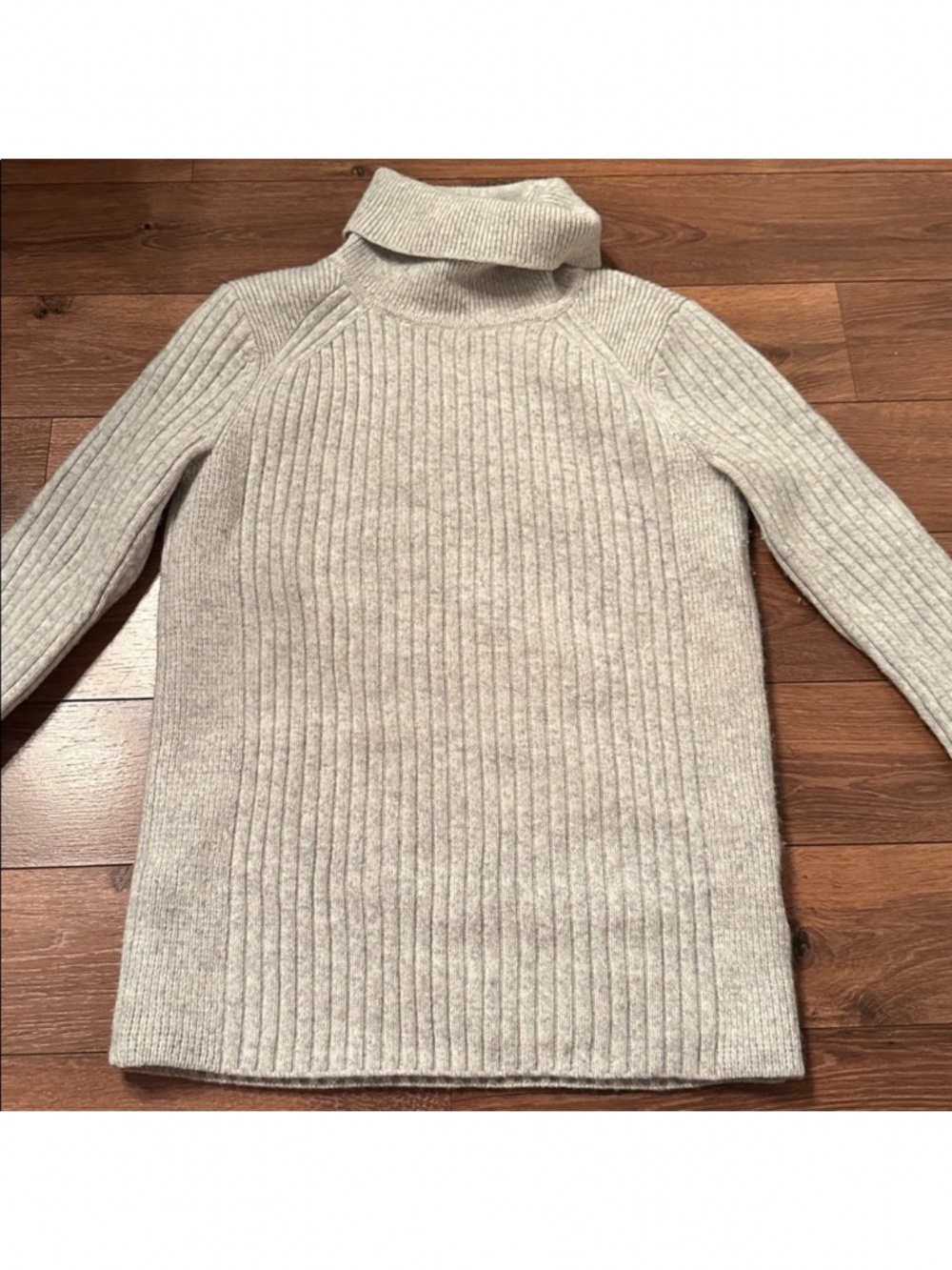 Club Monaco Ribbed WOOL Turtleneck Sweater XS
